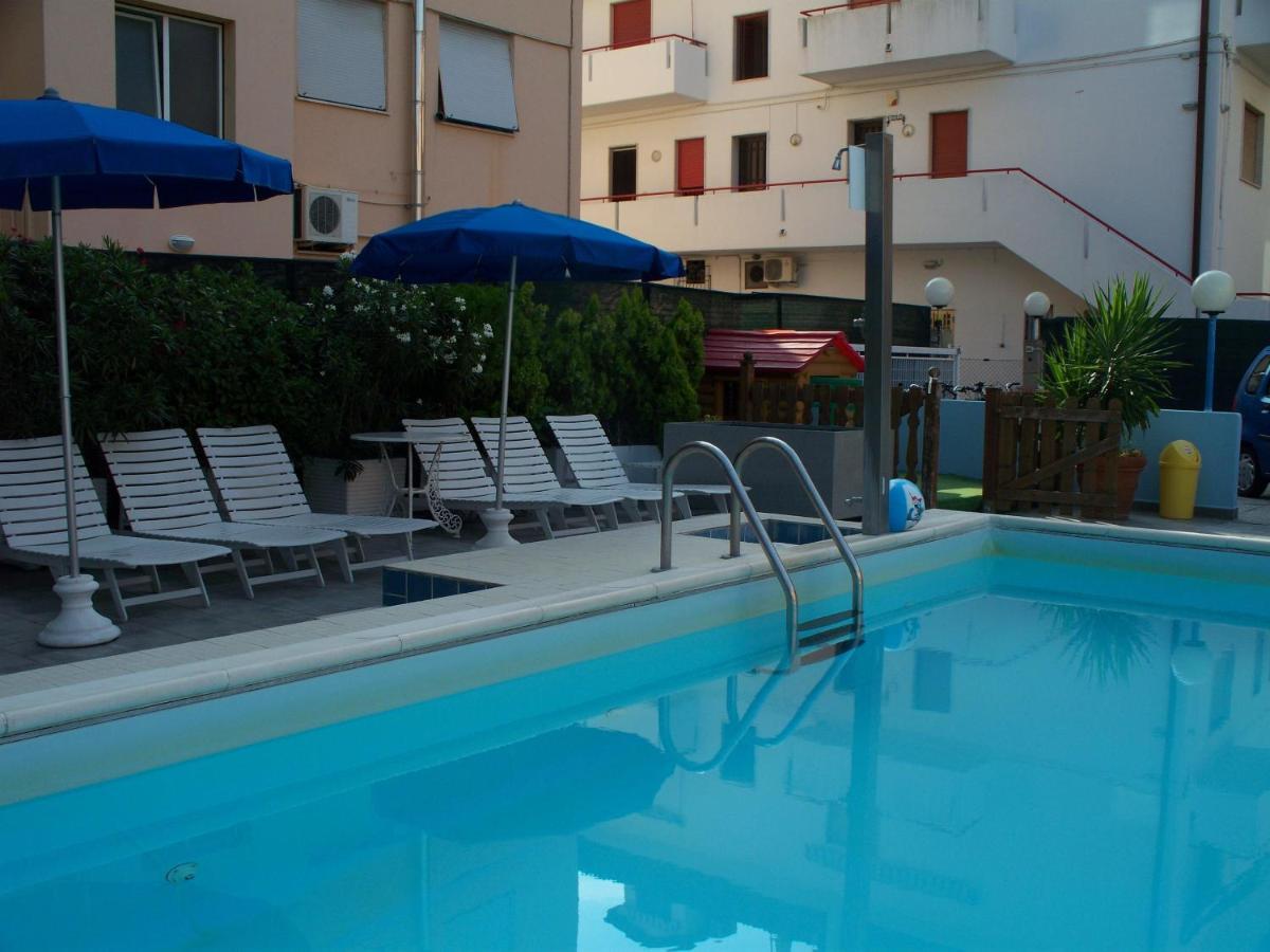 Hotel Portofino Lido di Jesolo Ngoại thất bức ảnh