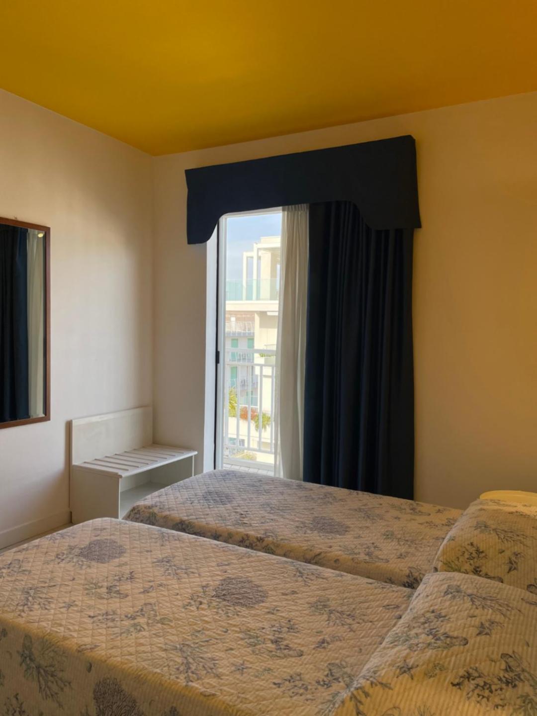 Hotel Portofino Lido di Jesolo Ngoại thất bức ảnh