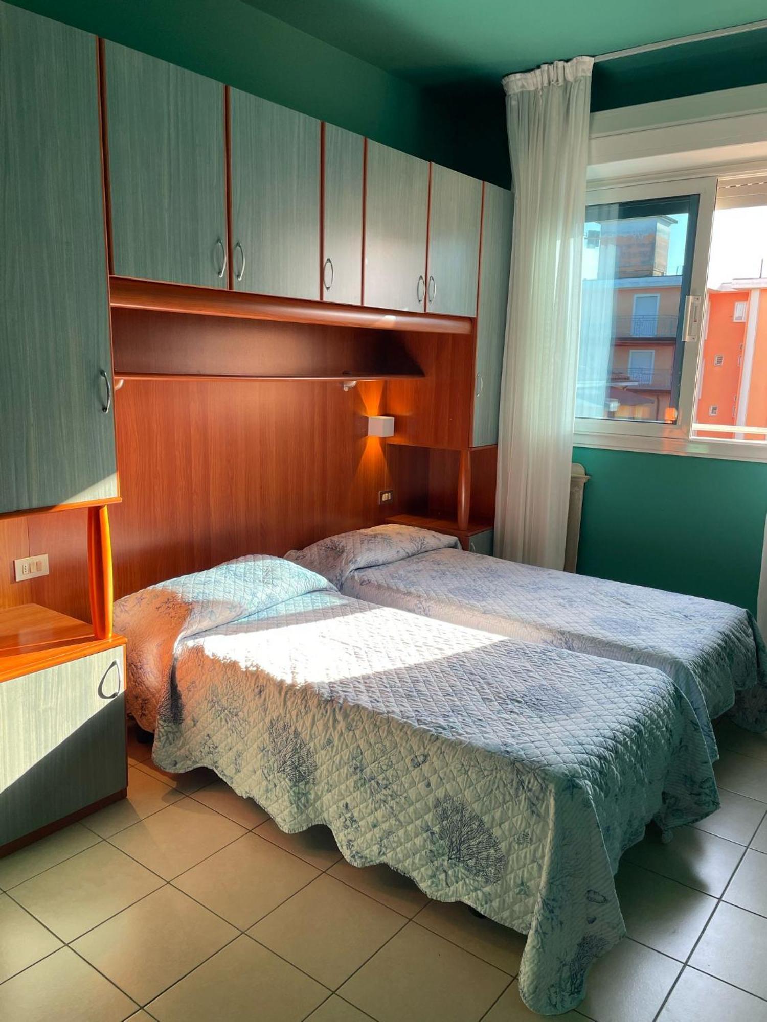 Hotel Portofino Lido di Jesolo Ngoại thất bức ảnh