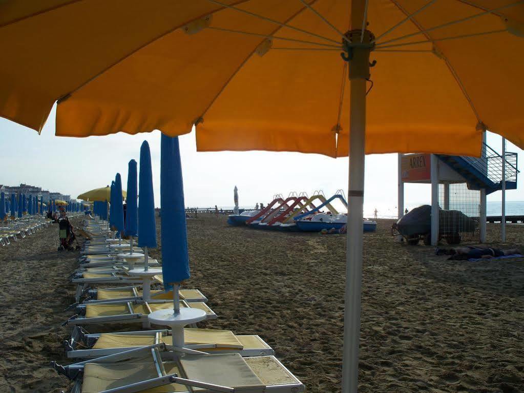 Hotel Portofino Lido di Jesolo Ngoại thất bức ảnh